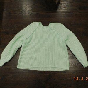 NEVER WORN light green sweater super soft